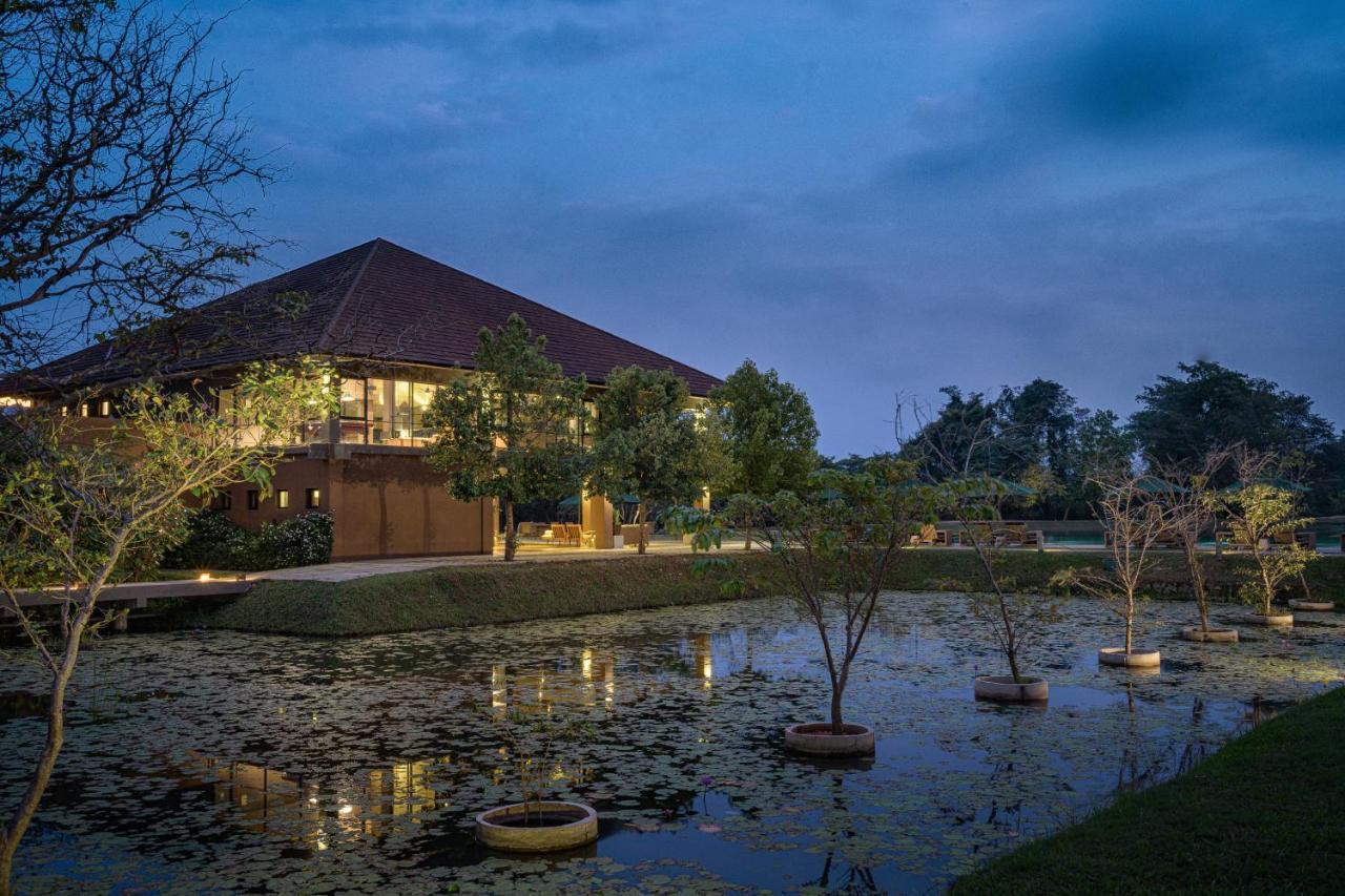 Water Garden Sigiriya Ξενοδοχείο Εξωτερικό φωτογραφία